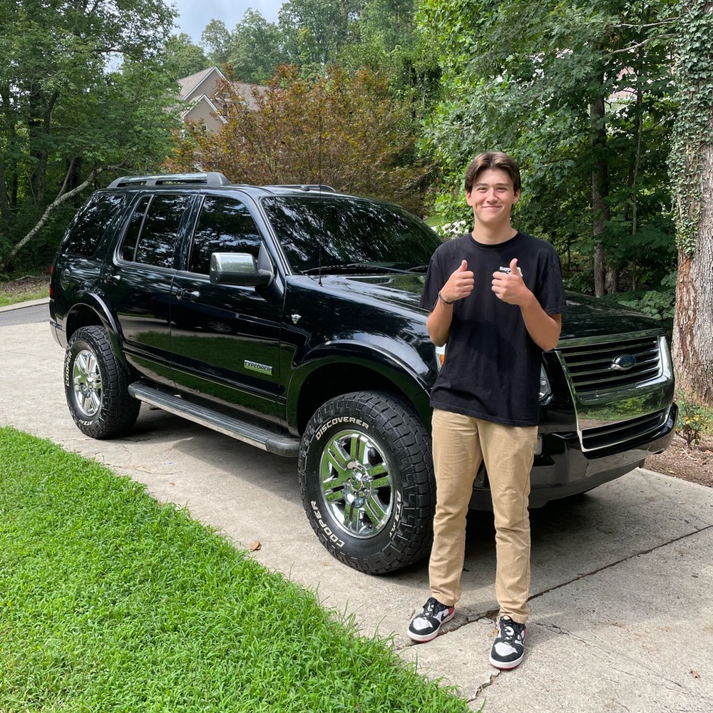 Meet your Posher, Caleb